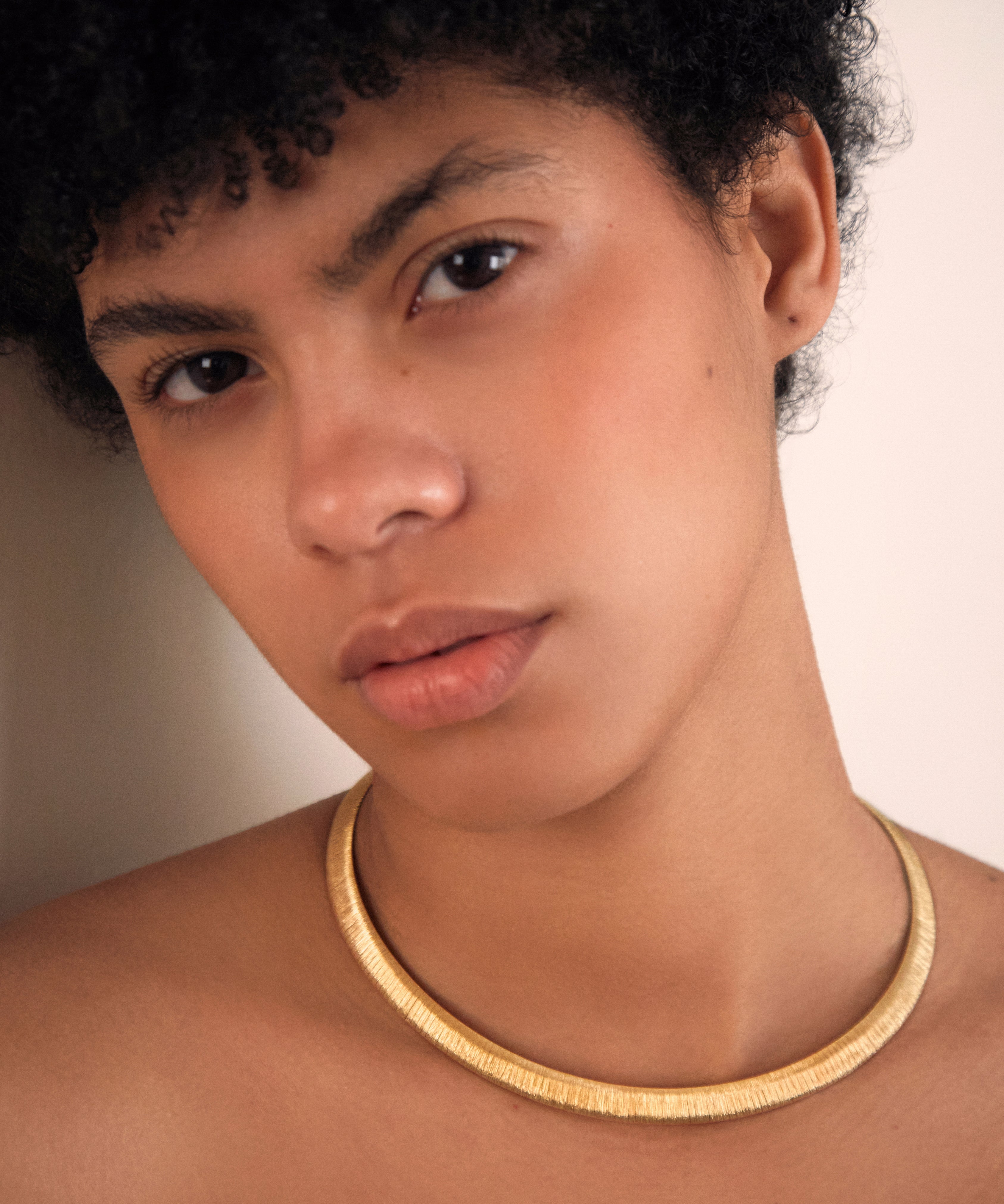 Neyda Reversible Choker