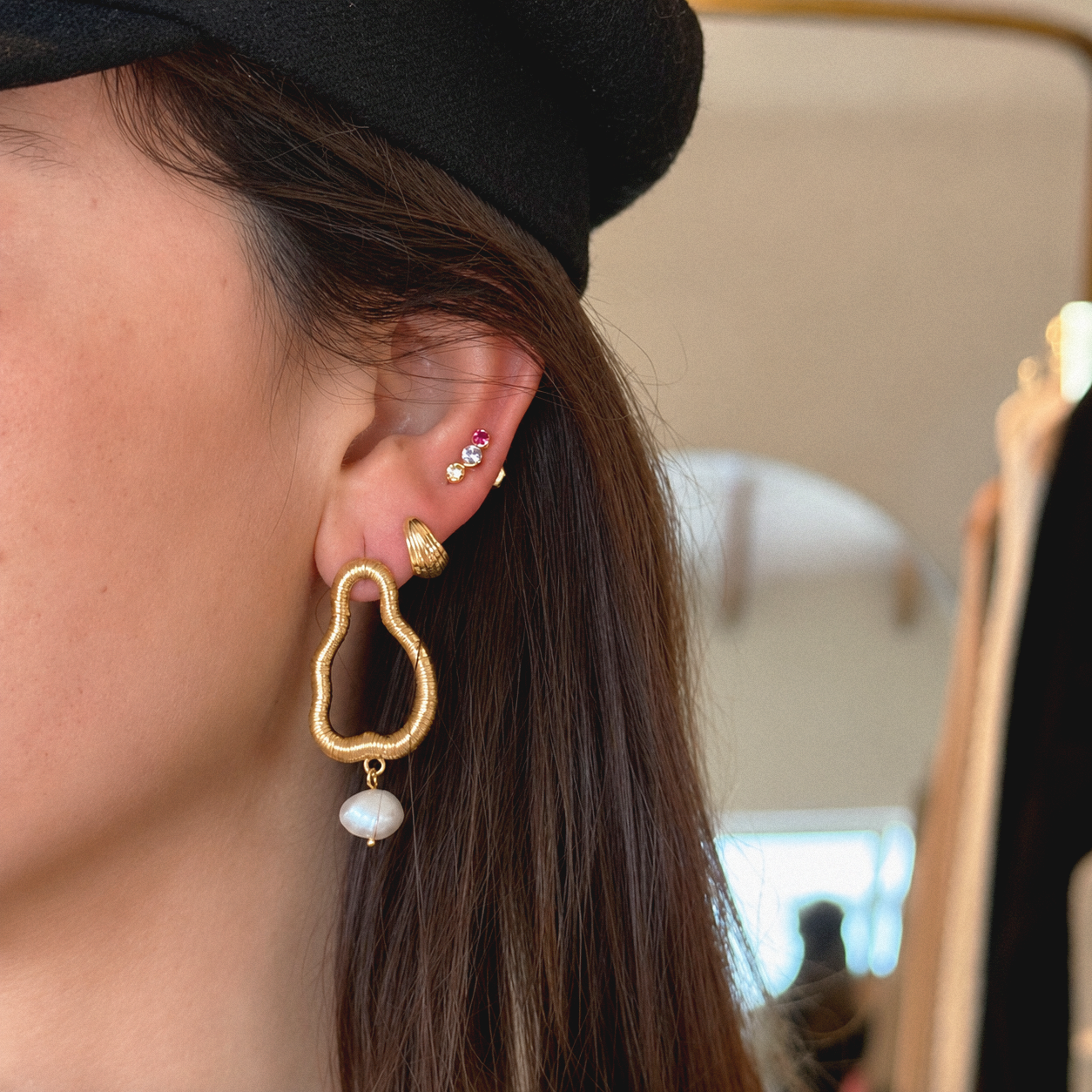 Guayaba Studs