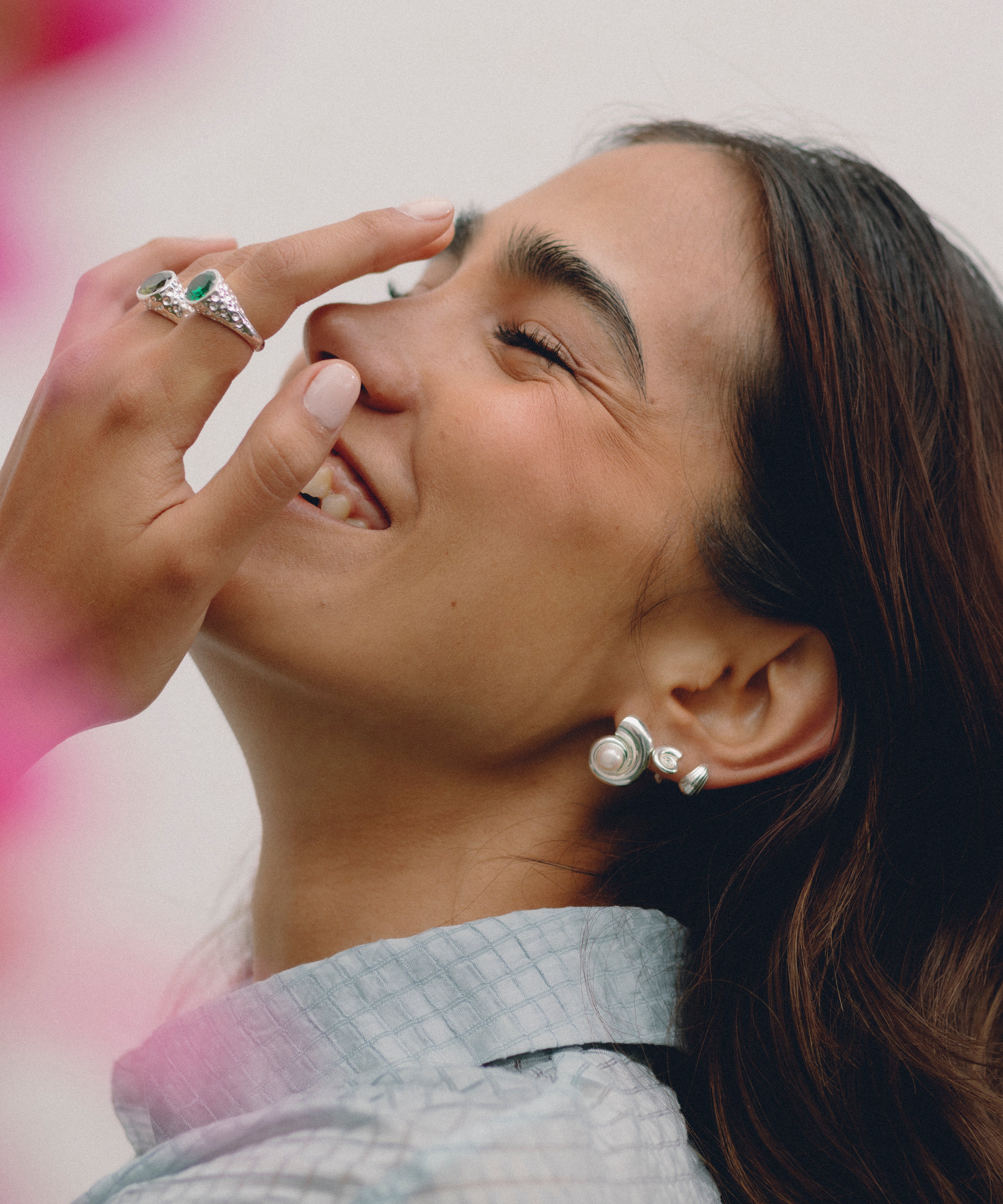 Conchita  [Mini] Stud Earrings