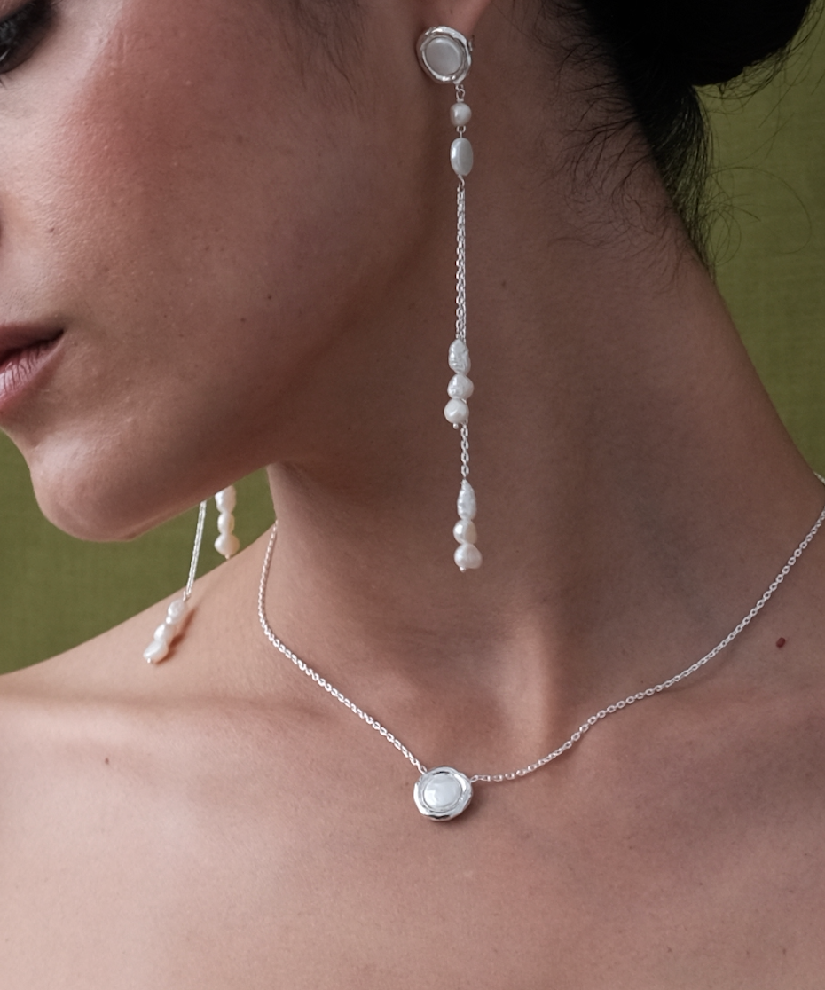 Onda Necklace