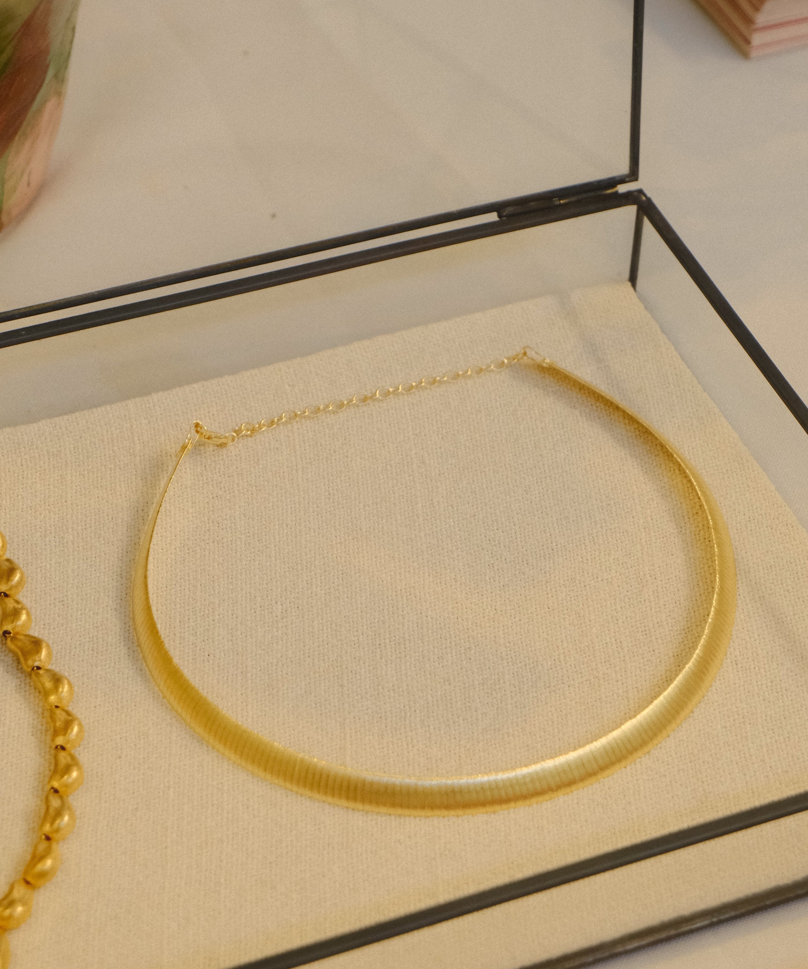 Neyda Reversible Choker