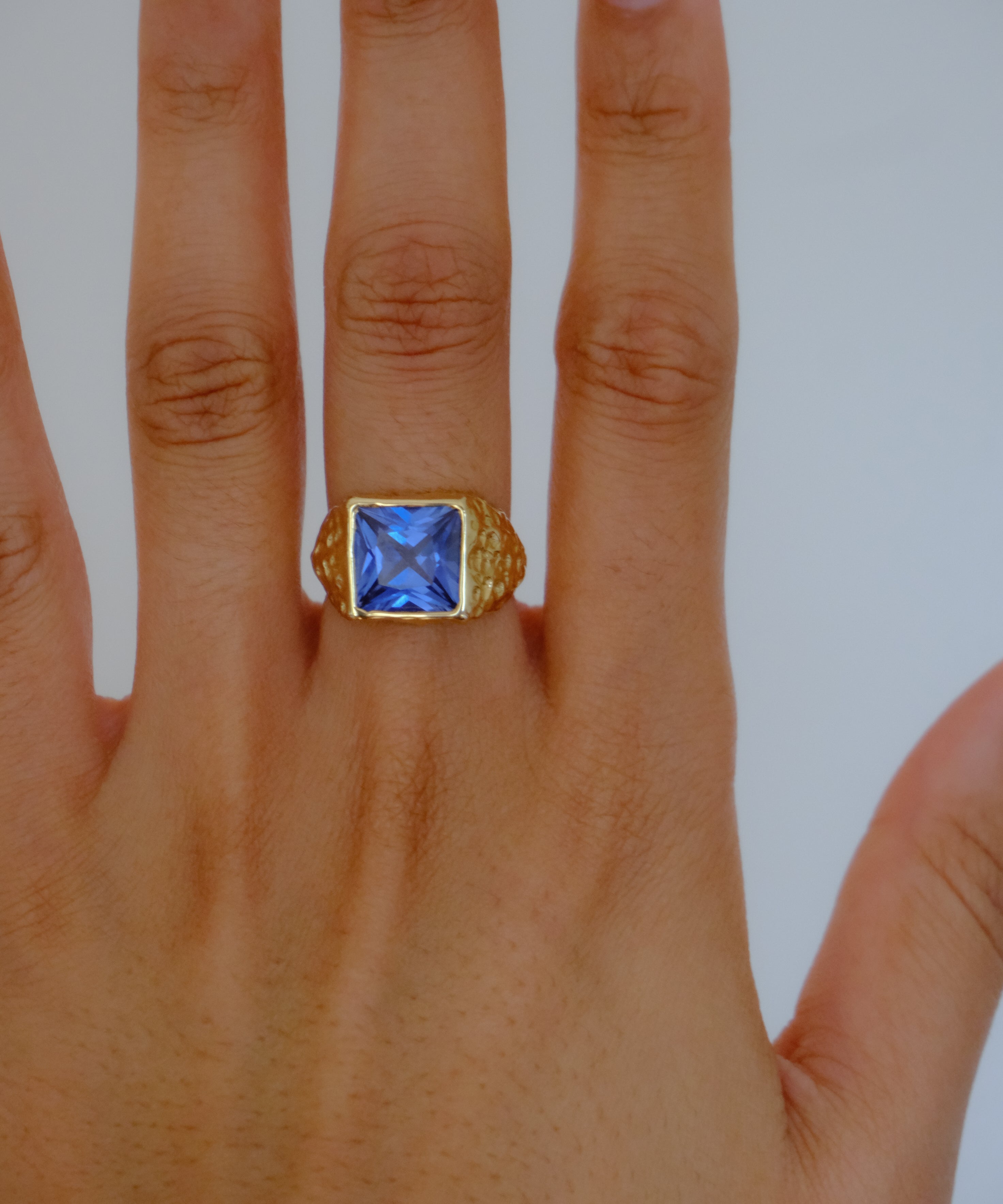 Mestiza Signature Ring - Deep Blue