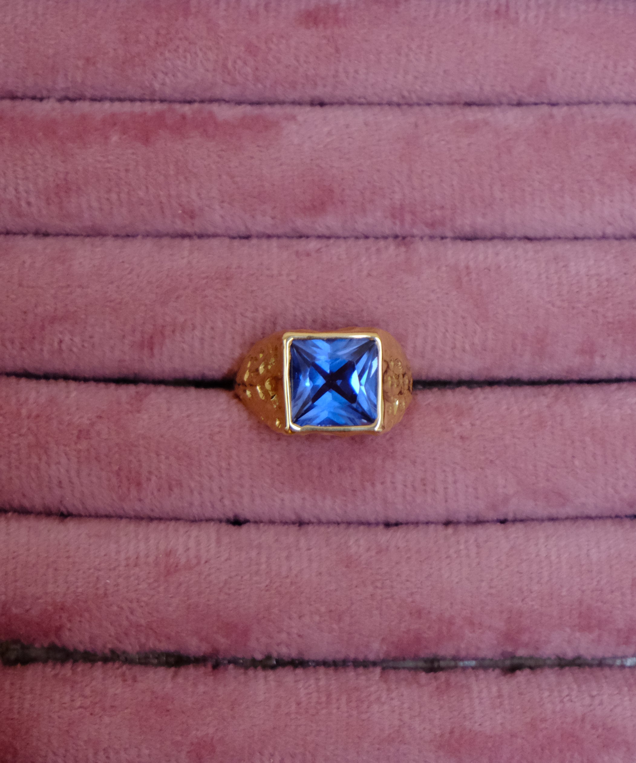 Mestiza Signature Ring - Deep Blue