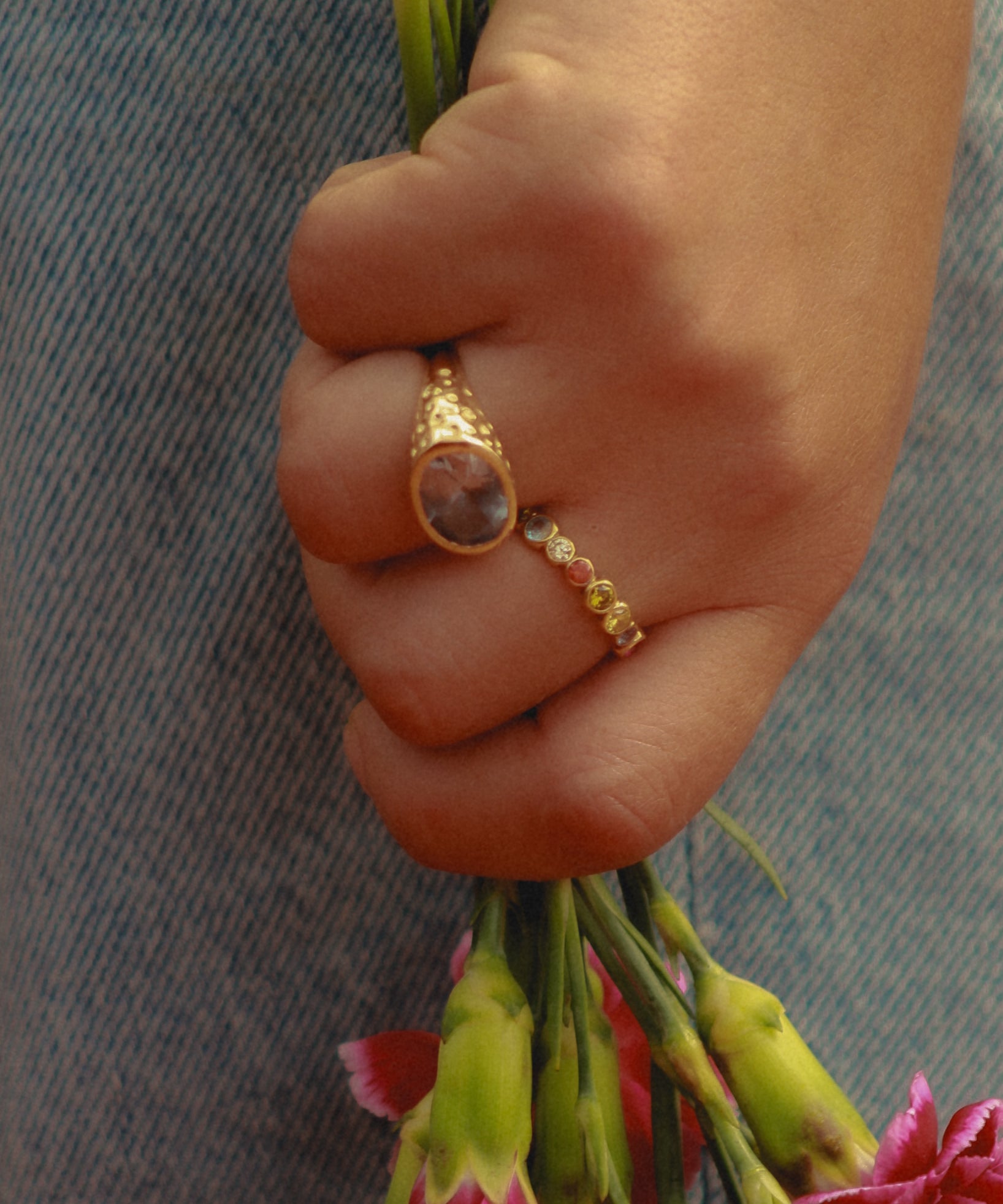 Oval Signature Ring - Ice Blue