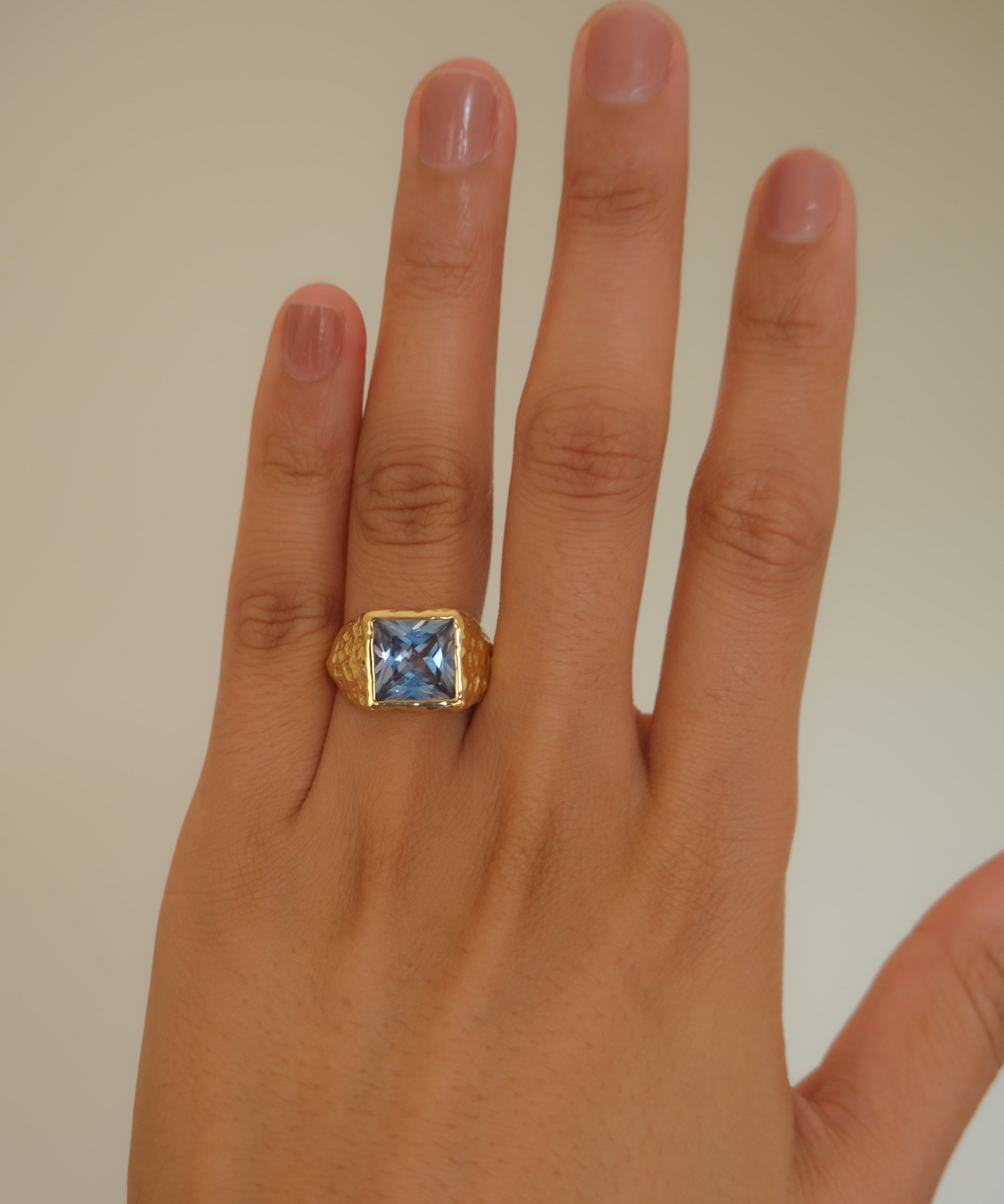 Mestiza Signature Ring - Ice Blue