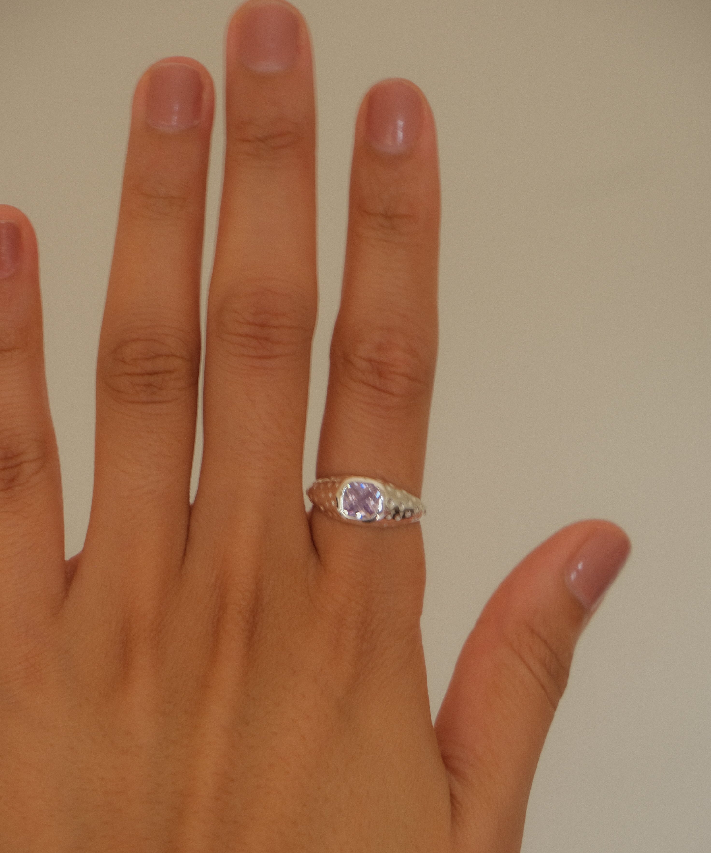 Mini Signature Ring -  Lavanda