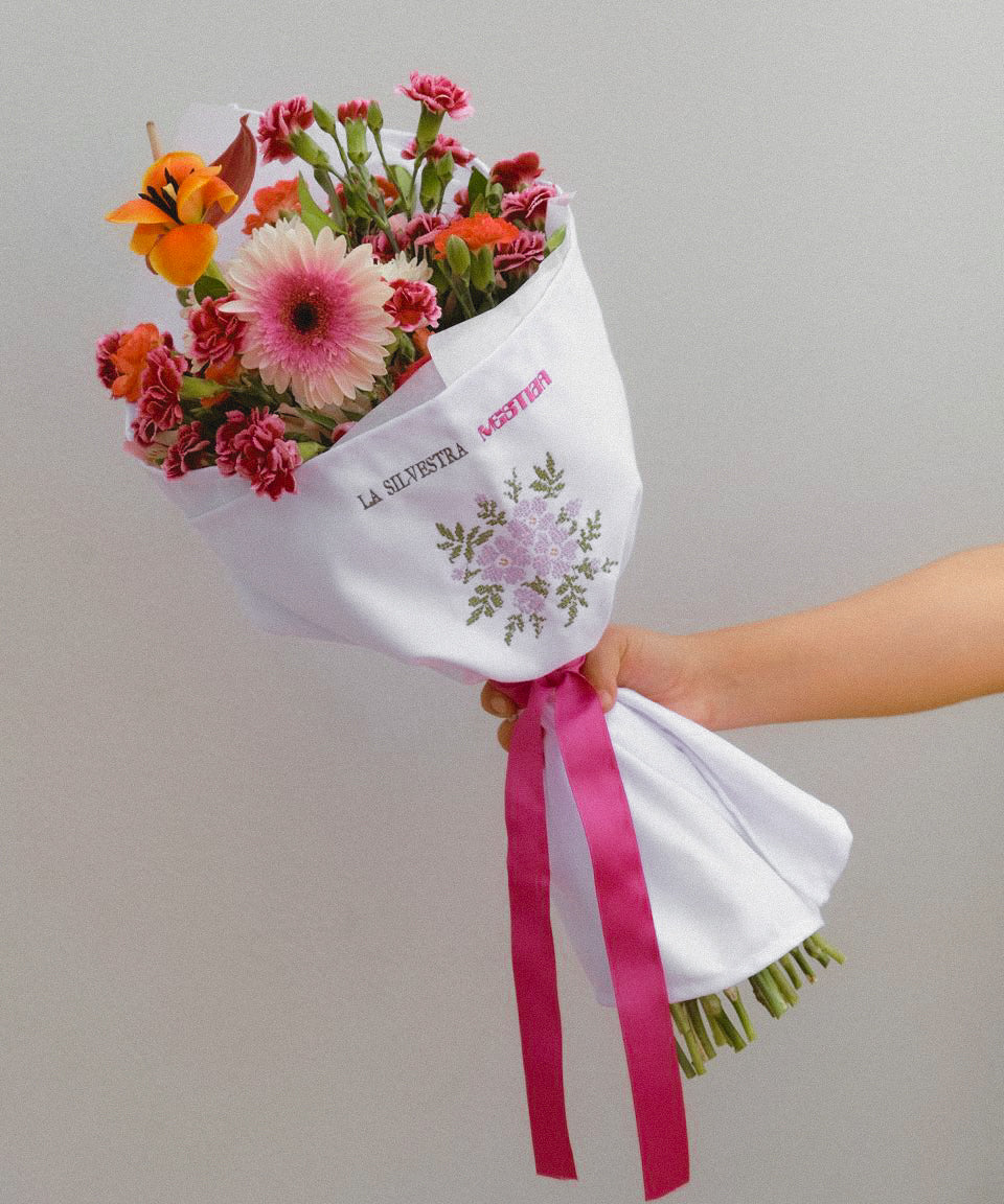 Bundle All Wrapped Silvestra + Latido Necklace